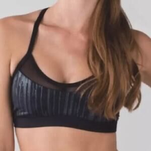 Lululemon All You Need Sports Bra Scratch Match Black Gray Crossover Back Size 4